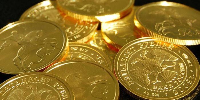 Monedas de oro