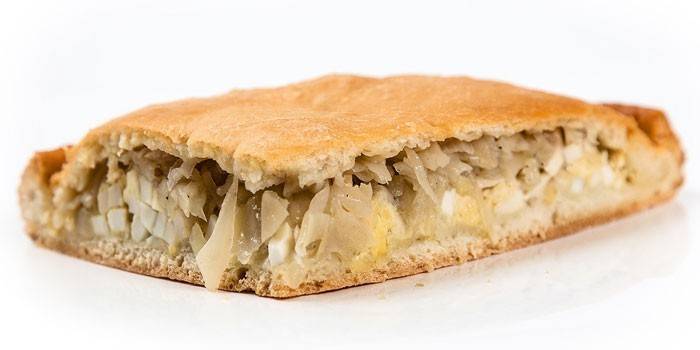Torta com repolho e ovo