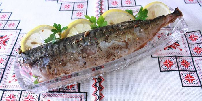 Caballa al horno con limón