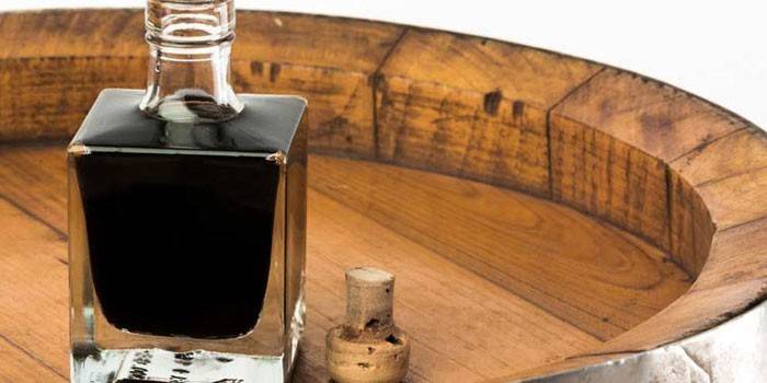Ocet balsamiczny w butelce