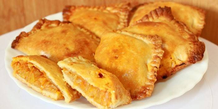 Hojaldre al horno con relleno de col