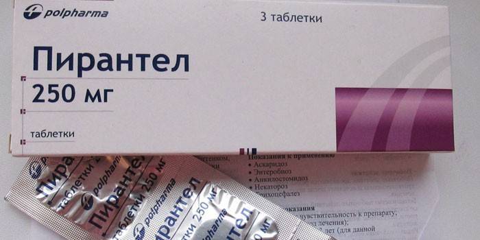 Pyrantel tablety v balení