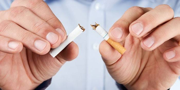 Rozbitá cigareta