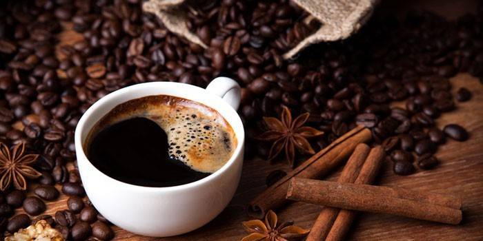 Café com especiarias