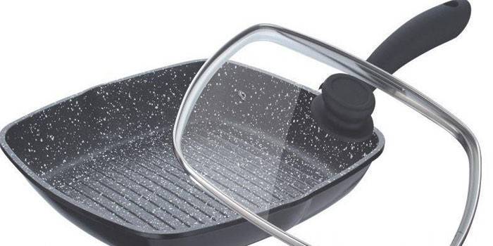 Grillowany granitowy grill z pokrywką