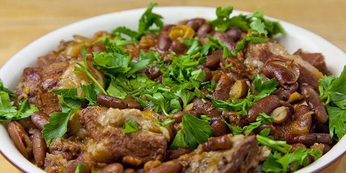 Feijão Assado com Carne de Porco
