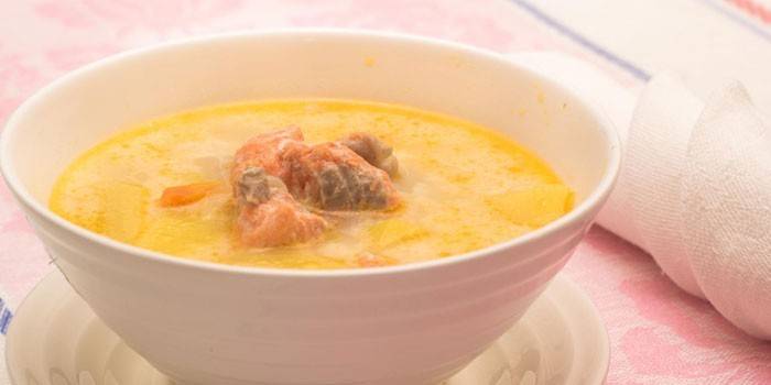 Zupa Serowo-Łososiowa