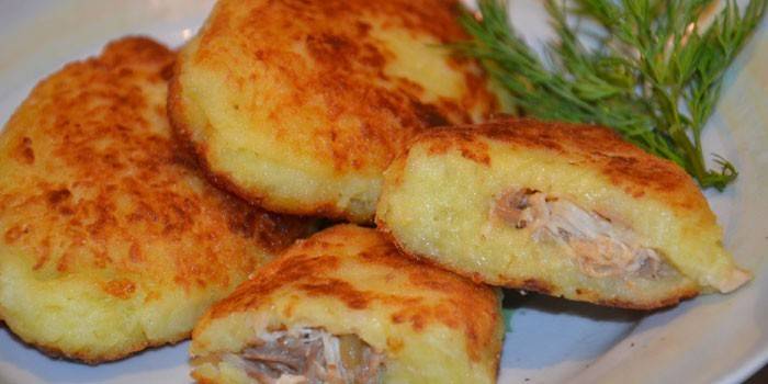 Papa loca al horno con relleno de carne