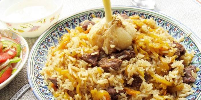 Uzbecký hovädzí pilaf