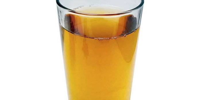 Copo de aguardente