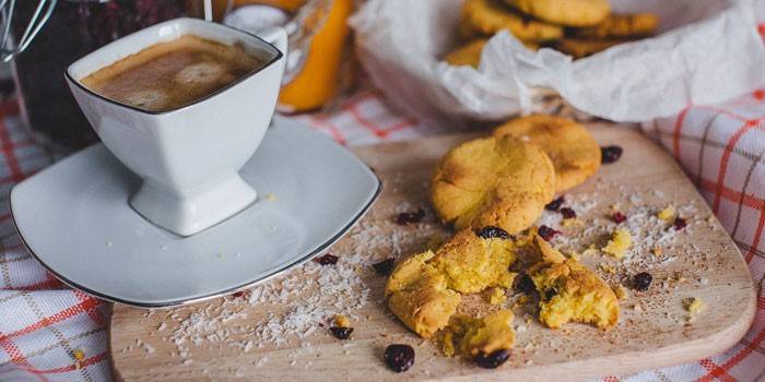 Bolinhos De Abóbora E Café