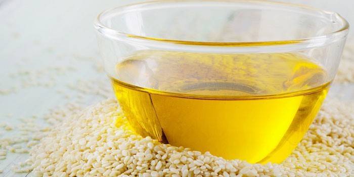 Aceite de sésamo y semillas