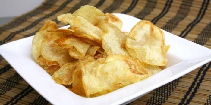 Batata frita em um prato
