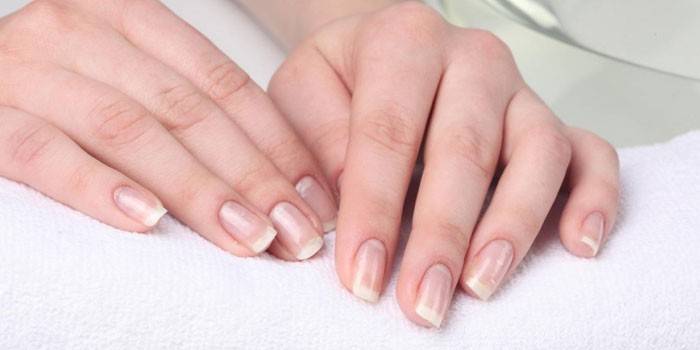 Manicure não unhas em unhas