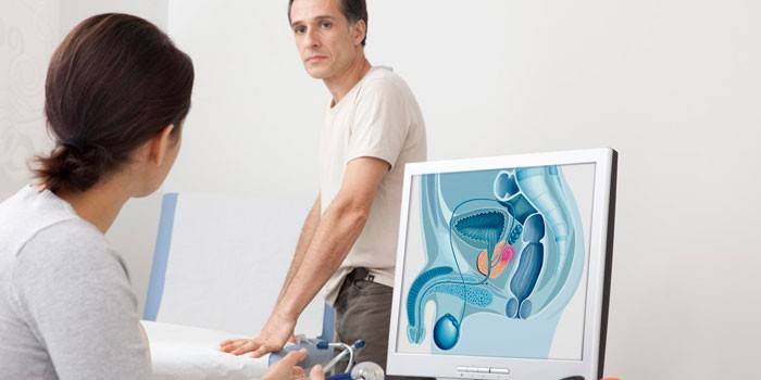 Hombre en la cita del doctor
