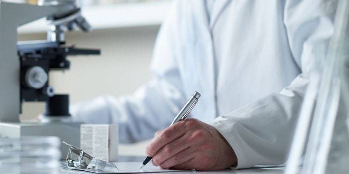 El doctor escribe