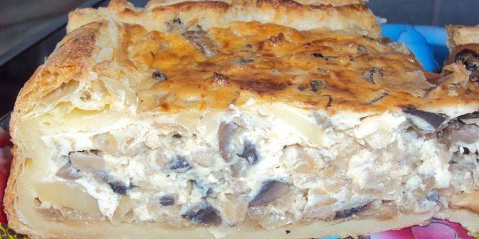 Pastel de champiñones en gelatina