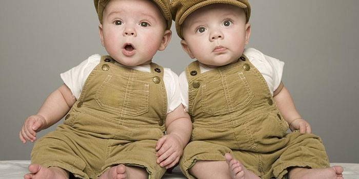 Dois meninos