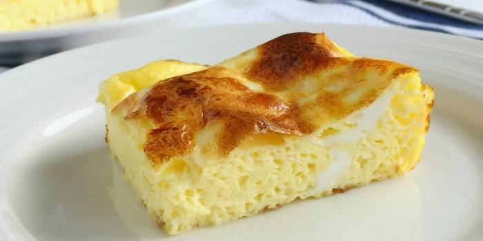 Omlet z pieczonym jajkiem