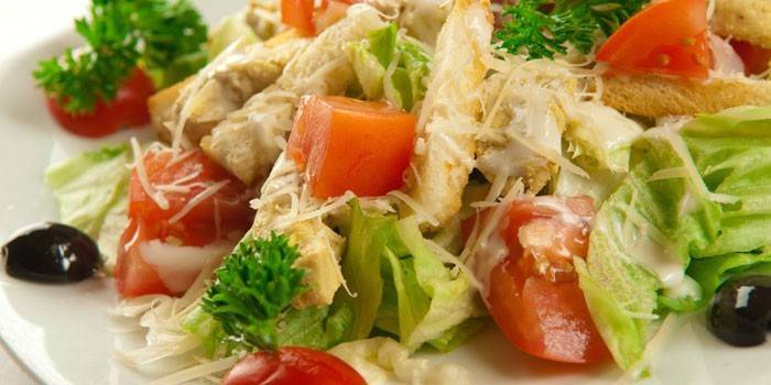 Salada Caesar