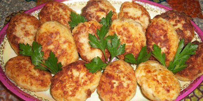 Croquetas de pescado frito