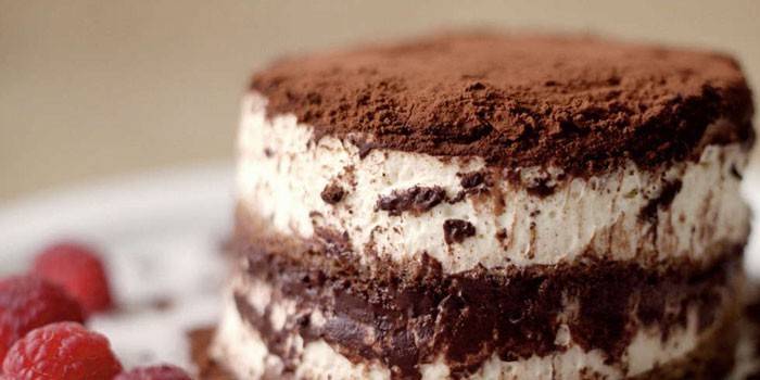 Tiramisu torta s malinami
