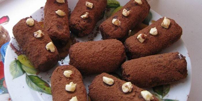 Bolachas prontas Batata num prato
