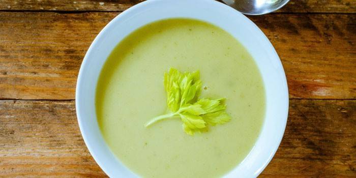 Sopa De Crema De Apio