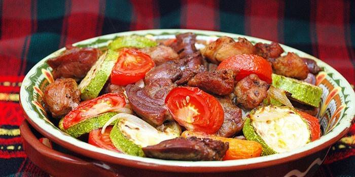 Cerdo al horno con verduras