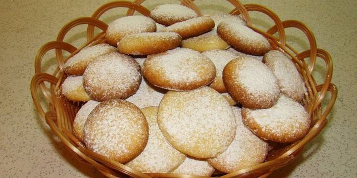 Ciasteczka w koszyku