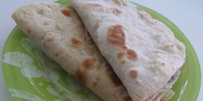 Lavash s zemiakovou náplňou