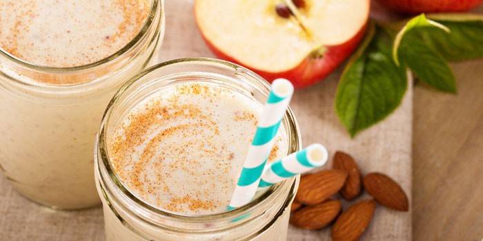 Apple smoothie