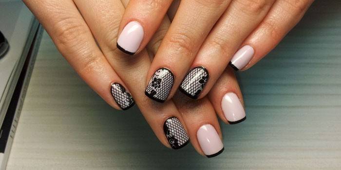 Manicura en manos con goma laca