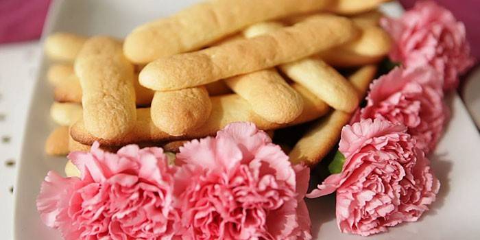 Clásico galletas y clavo Savoyardi