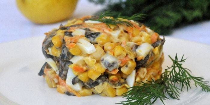 Salada de cogumelos e milho