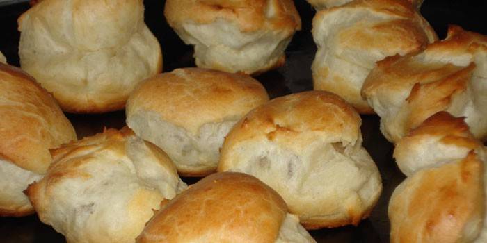Profiteroles na blasze do pieczenia