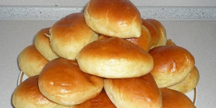 Tortas horneadas con mantequilla dulce