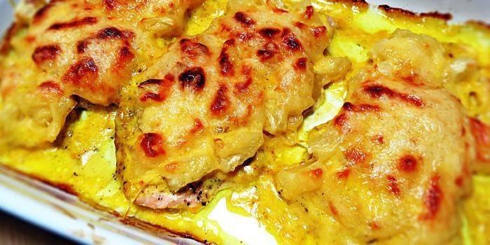 Peito de Frango Assado com Queijo de Abacaxi