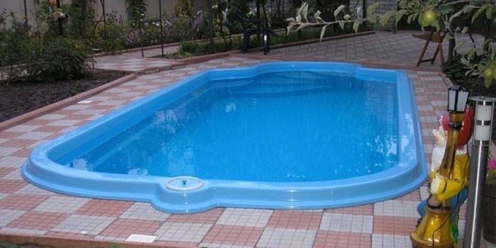 Exemplo de pool de polipropileno