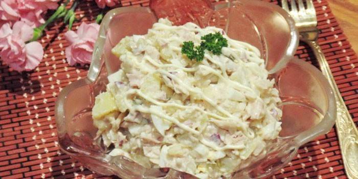 Salada de Frango com Cogumelos em Conserva