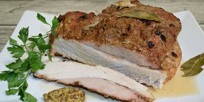 Carne de cerdo hervida