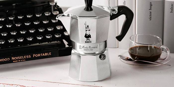Cafeteira de gêiser