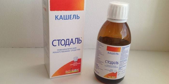 Syrop Stodal w opakowaniu