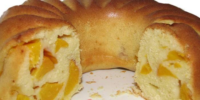 Torta de semolina de maçã