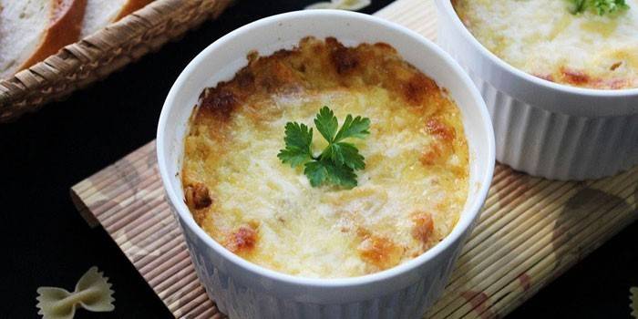 Zapiekanka z makaronem