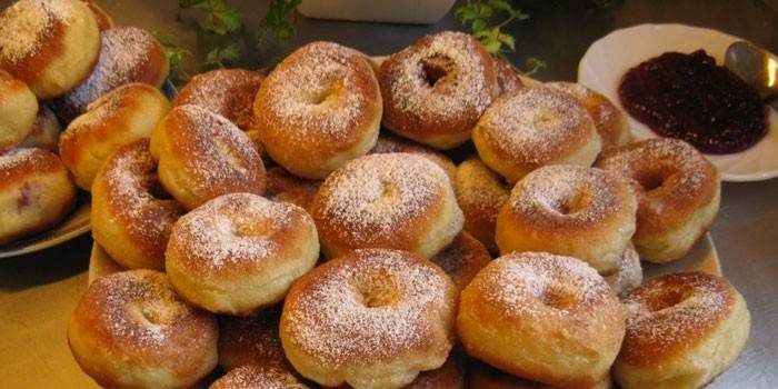 Gotowe pączki