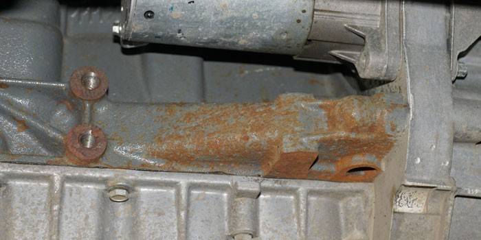 Corrosión de autopartes metálicas