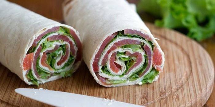 Lavash rolka s tuniakom