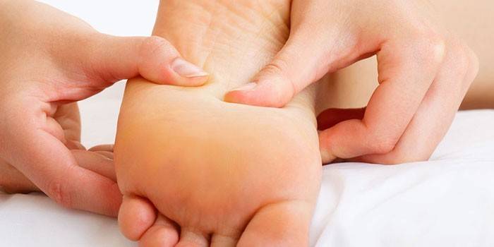 Ręczna terapia stóp