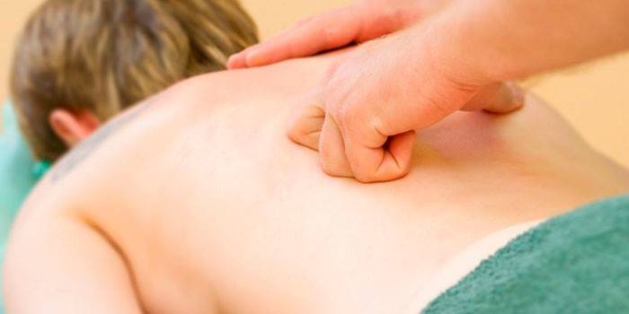 Massageie o paciente